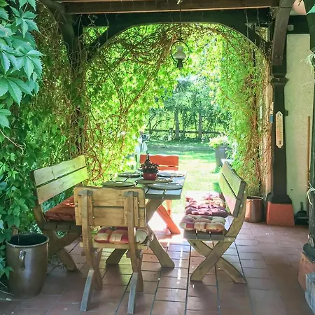 Two-bedroom Holiday In Elganowo Casa de Férias